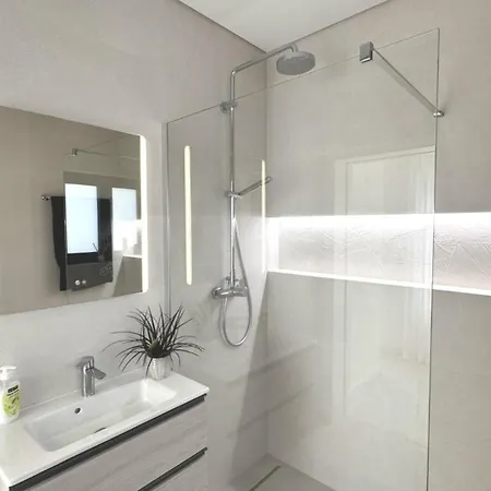 Casa Da Praia, Piscina A Sal, Aquecida E Coberta -praia Da Barra