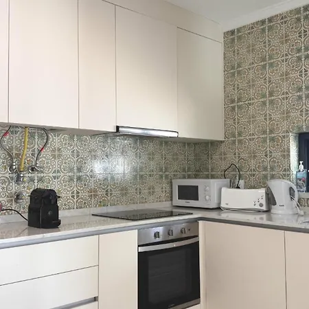 Дом отдыха Casa Da Praia, Piscina A Sal, Aquecida E Coberta -praia Da *