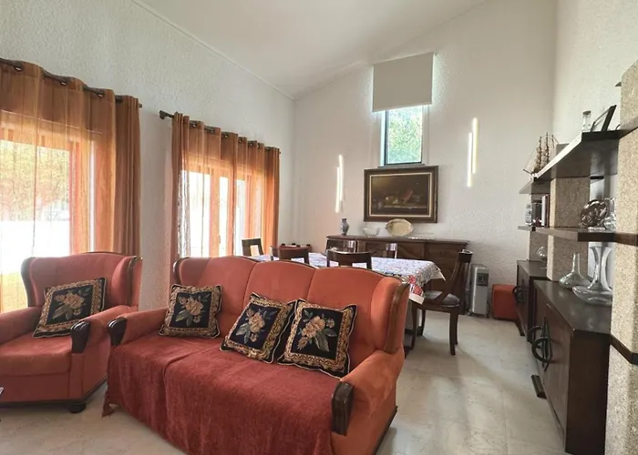 Casa Da Praia, Piscina A Sal, Aquecida E Coberta -praia Da *